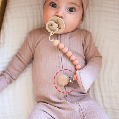 attache tetine personnalise